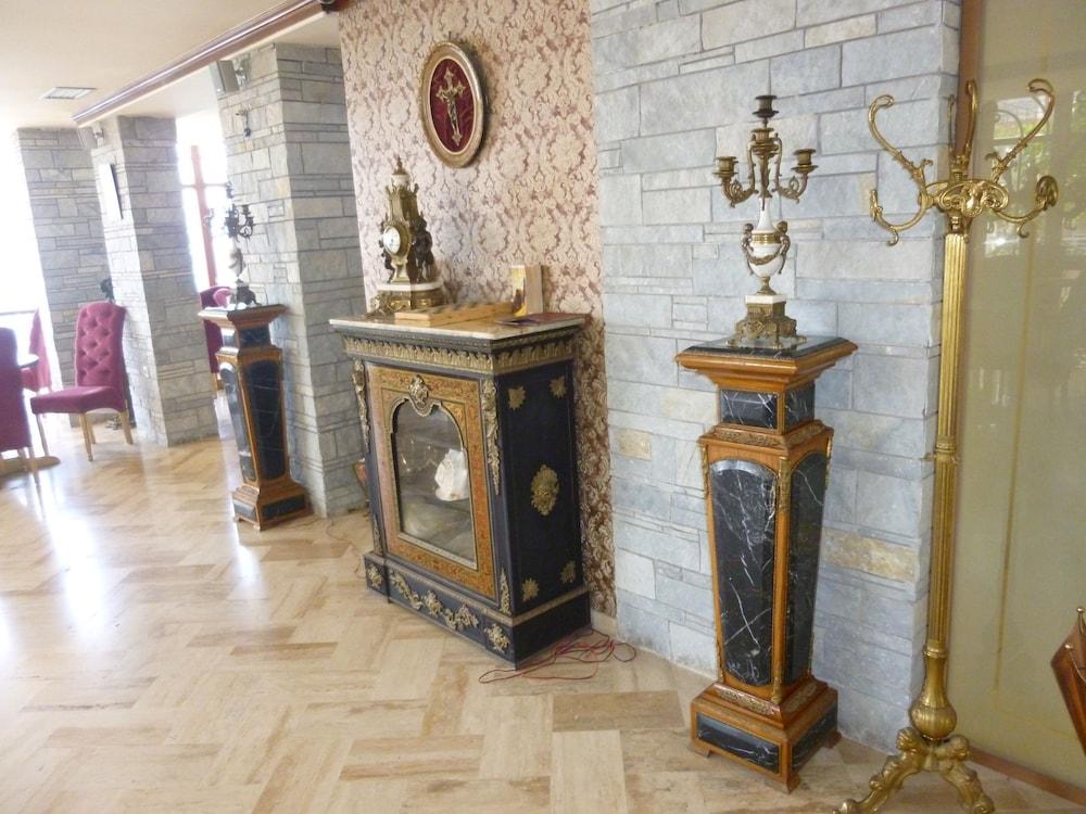 Guesthouse Central Sarande - 777 Екстер'єр фото